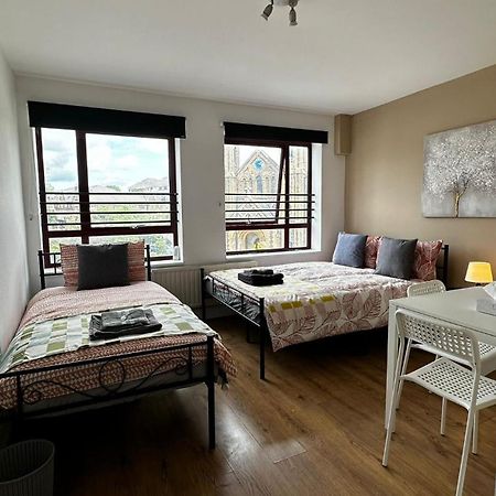 Portobello Guest Rooms Londen Buitenkant foto